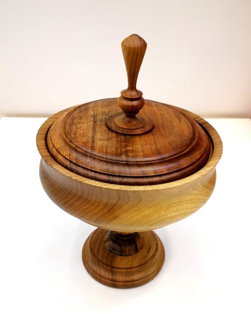 تولید و فروش محصولات چوبی ساراچ وود در شیراز