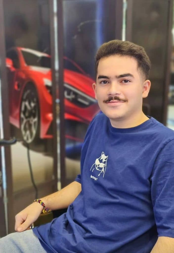 سالن پیرایش مردانه دعای مادر در بیجار