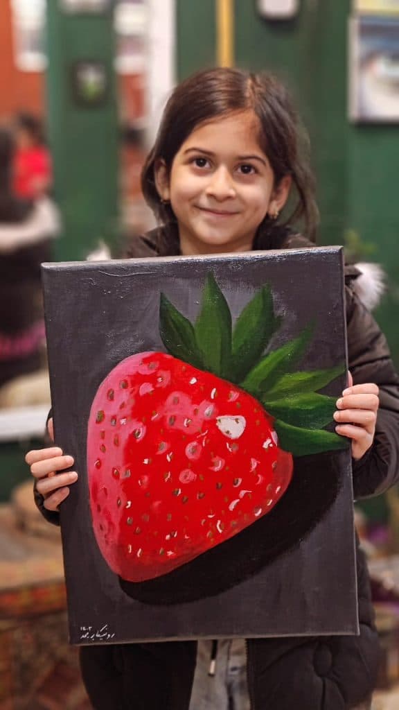 آموزشگاه هنرهای تجسمی فاخر در رشت