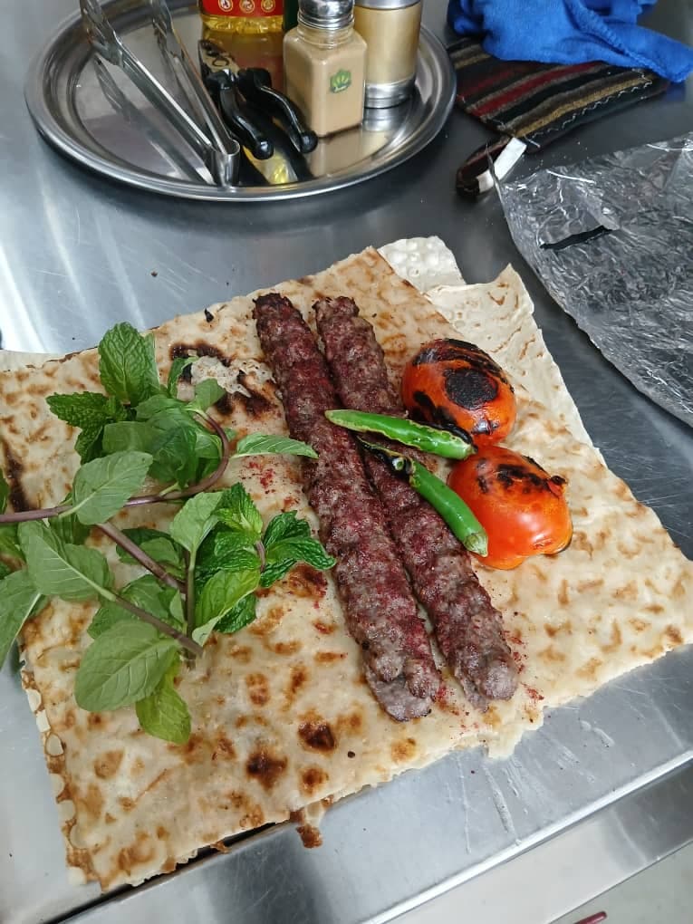 دیزی سرای آبگوشتچی در مرند