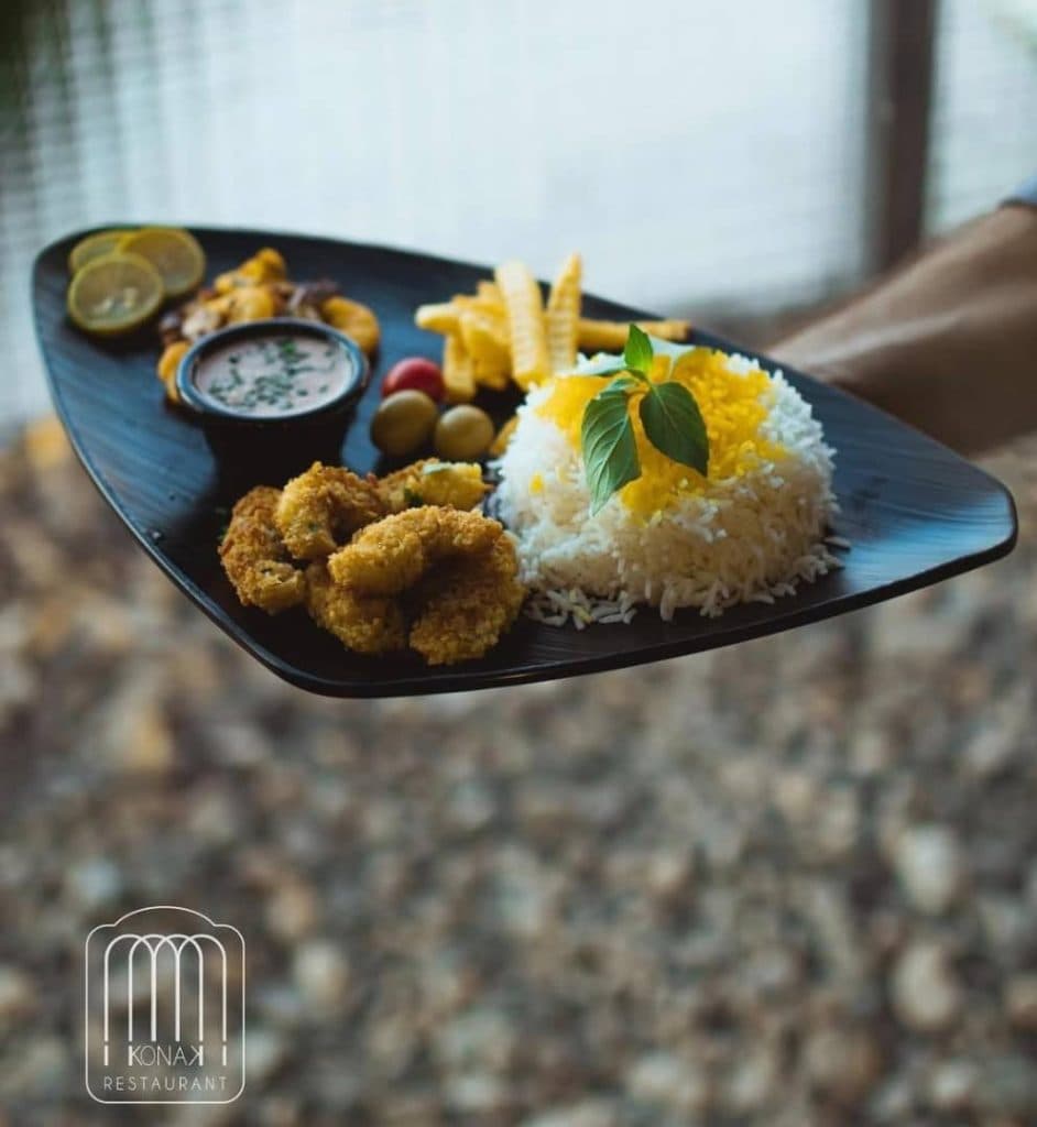 رستوران کوناک در میدان بسیج تبریز