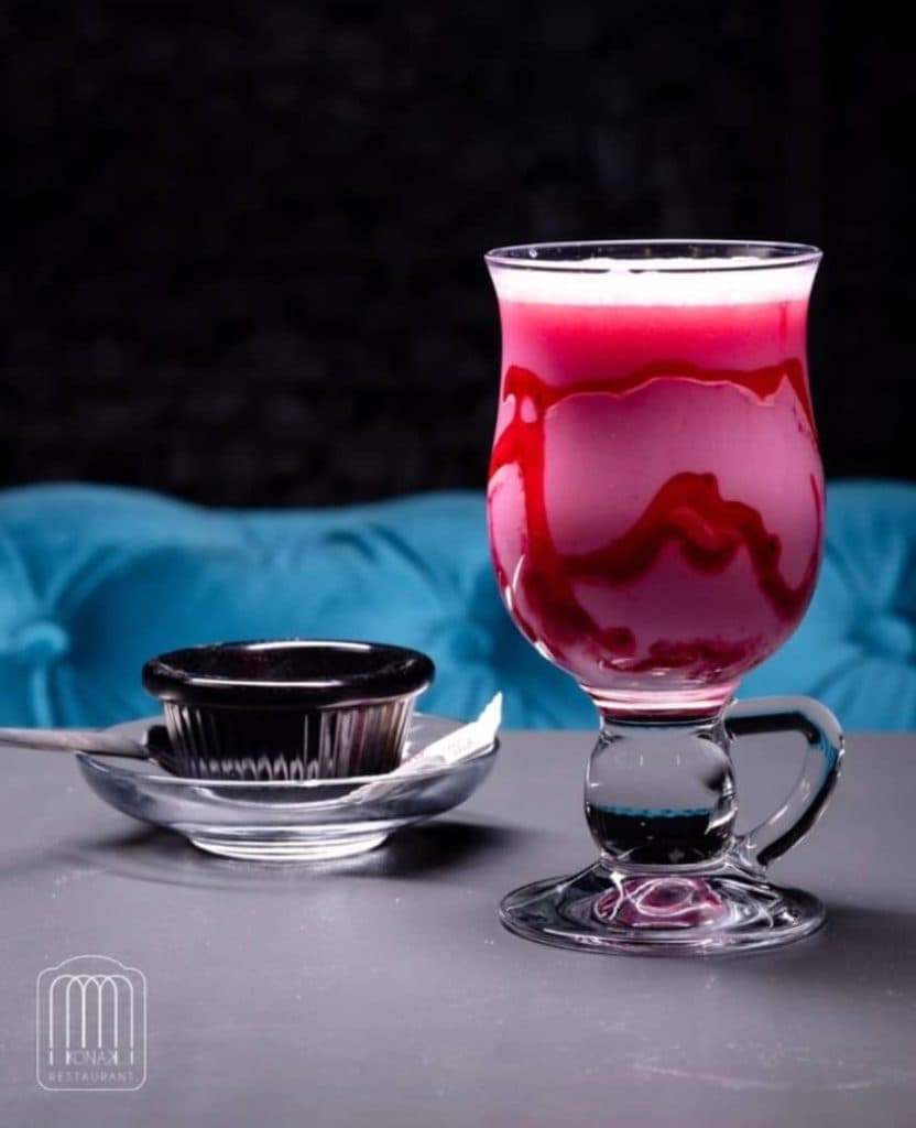 رستوران کوناک در میدان بسیج تبریز