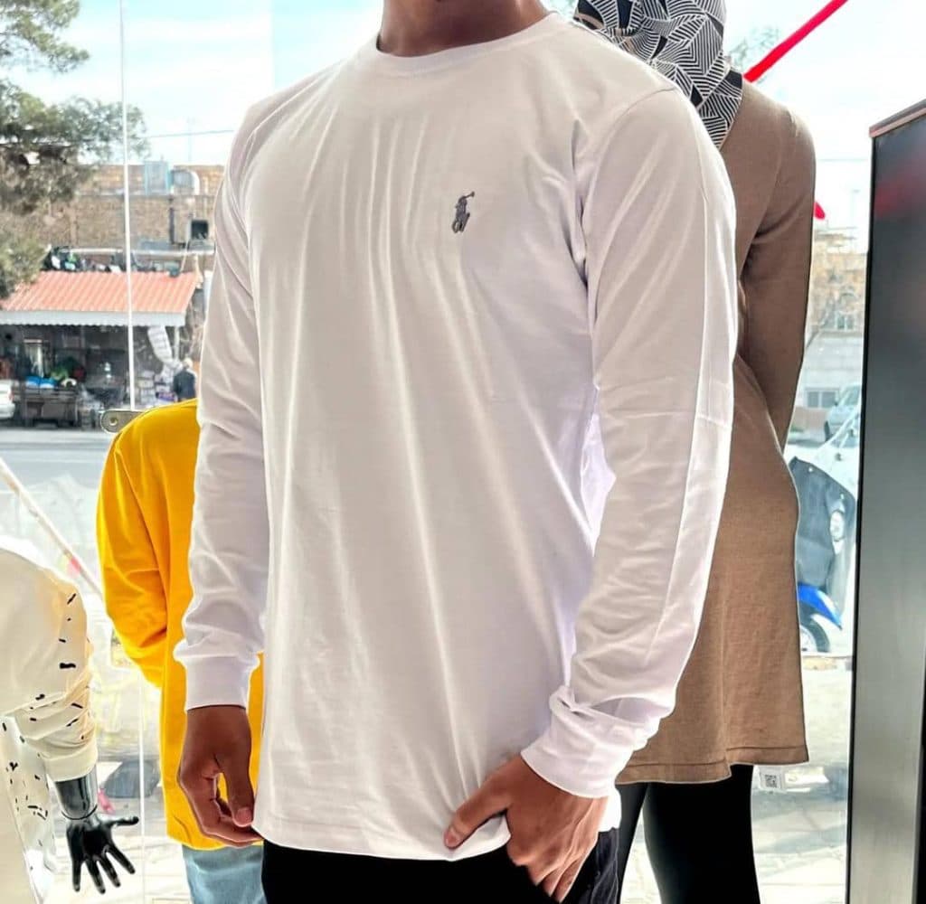 بوتیک پوشاک مردانه و زنانه محراب در کاشمر