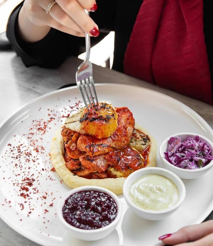 رستوران کمپانی در تبریز