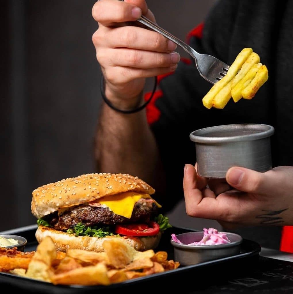 رستوران کمپانی در تبریز