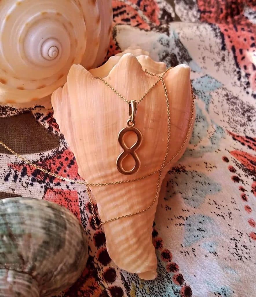 گالری طراحی اختصاصی طلا مینیمال مازگلد در بابلسر