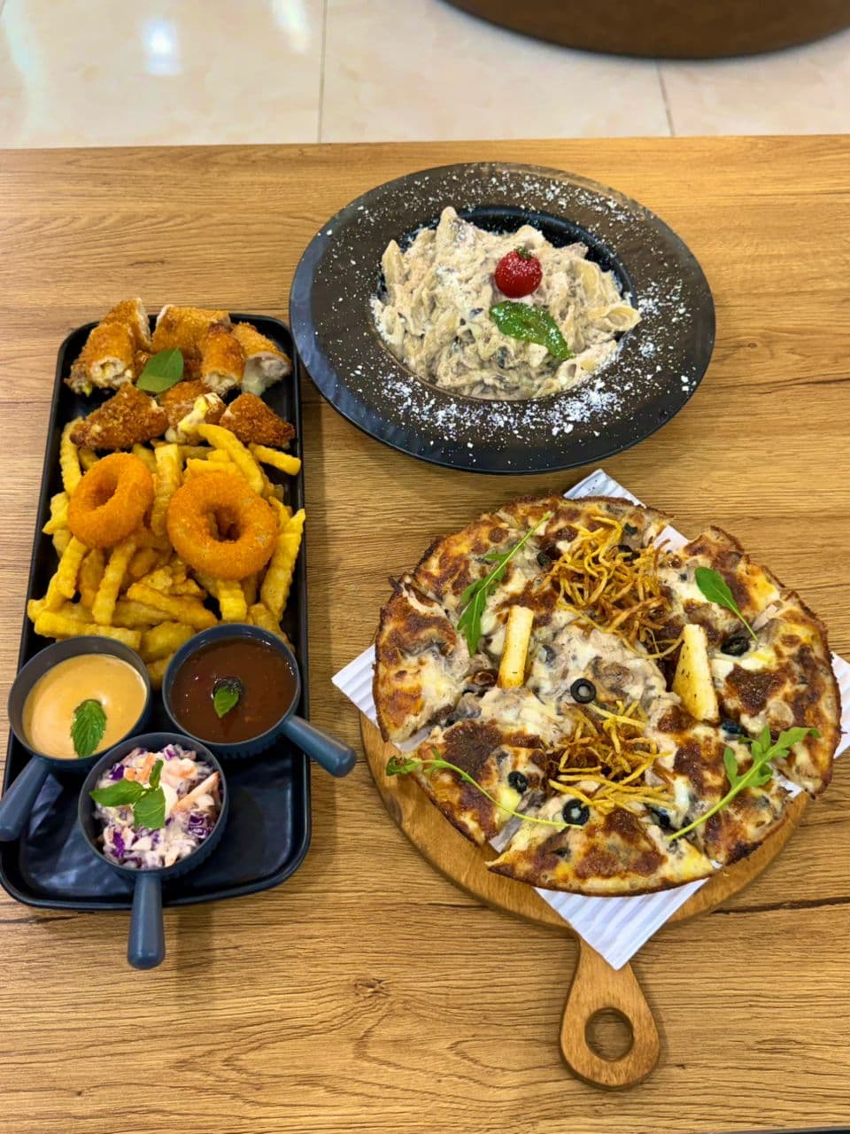 کافه فست فود آنی فود در کلارآباد