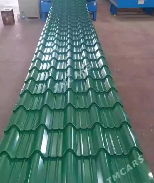 تولیدکننده ورق رنگی کرکره و ذوزنقه بوران پوشش آمل در سرخرود