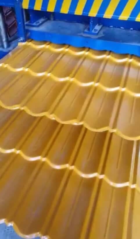 تولیدکننده ورق رنگی کرکره و ذوزنقه بوران پوشش آمل در سرخرود