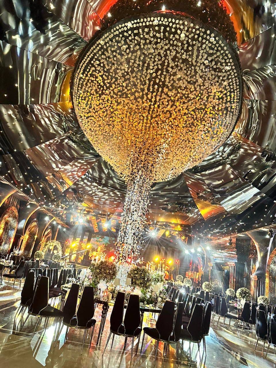 باغ تالار و عمارت خوشبختی گرمدره