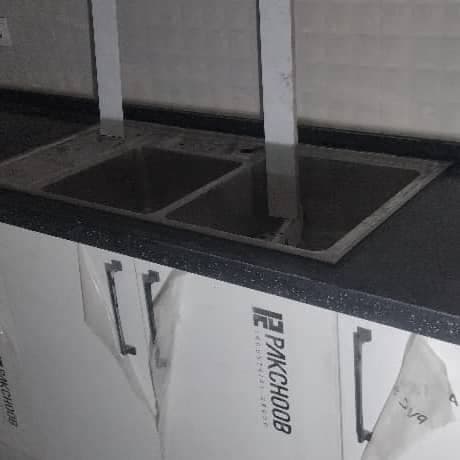 طراحی و اجرا صفحه کابینت کورین و کوارتز کورینو محمد صمدی در غرب تهران