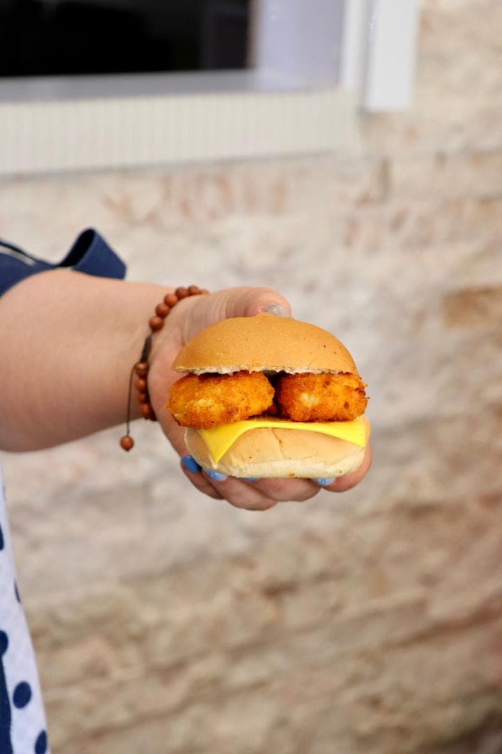 فست فود اسلایدر ایران 14 در اصفهان