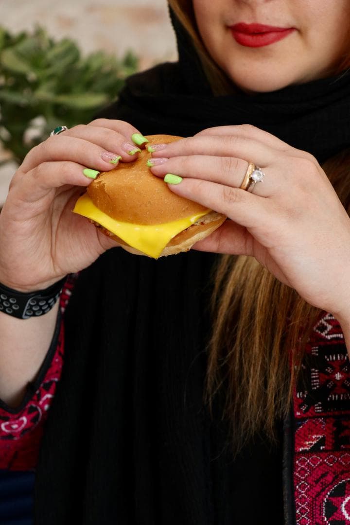 فست فود اسلایدر ایران 14 در اصفهان