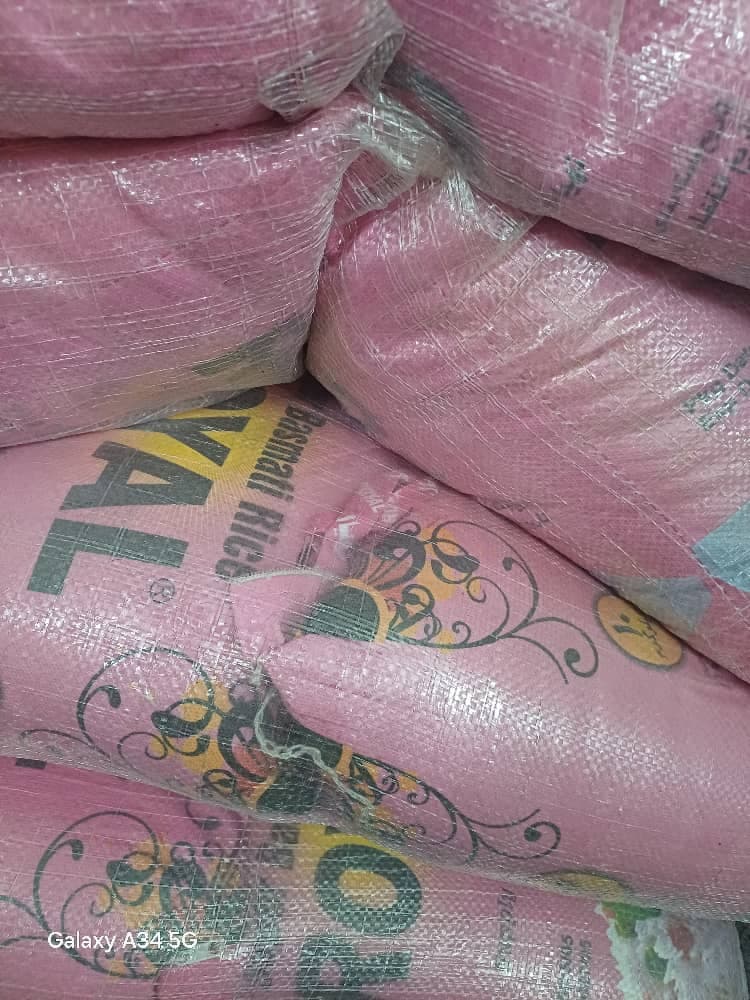 پخش مستقیم برنج هاشمی و طارم بازرگانی مهر ماندگار در غرب تهران