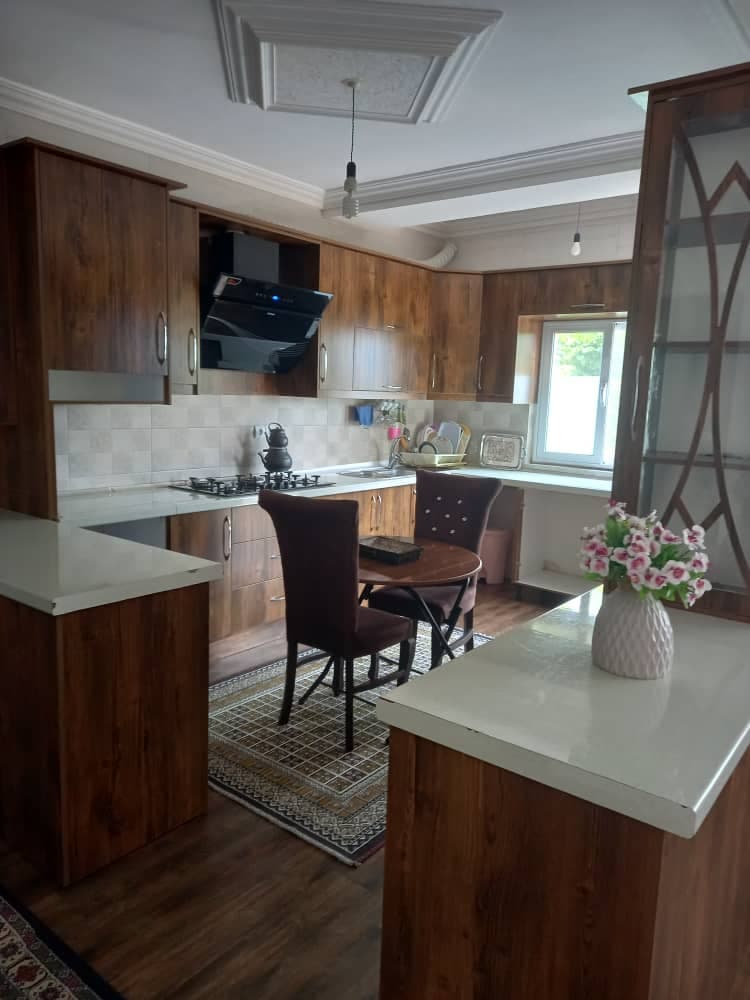 اجاره روزانه ویلا دوخوابه ساحلی بمدیریت آقای قاسم نژاد در رامسر