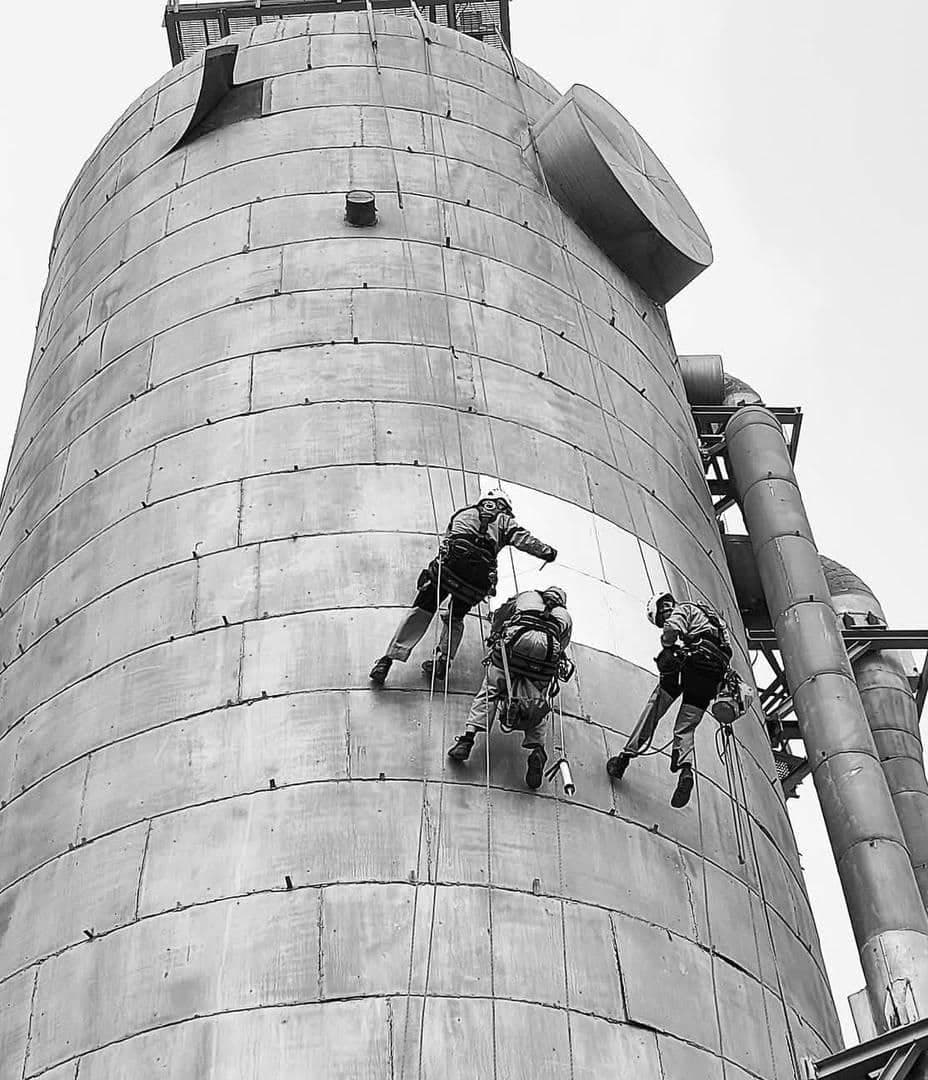 اجرا و فروش چسب پودری رنگ و عایق جایگزین ایزوگام دکتر عایق در رشت