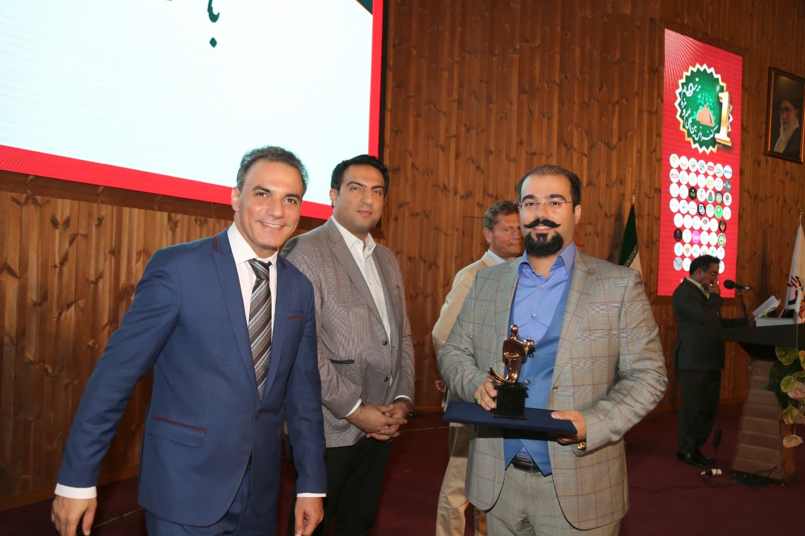 باقلوا و حلوای شیرونه در تبریز