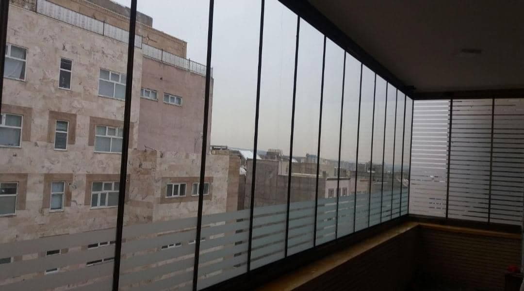 تولیدی شیشه بالکن درخشان در تبریز