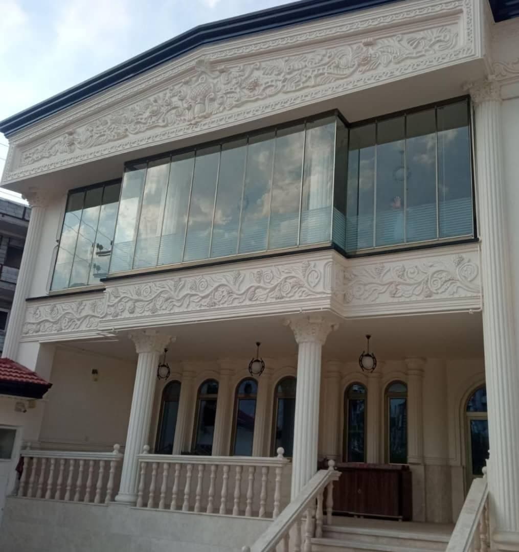 تولیدی شیشه بالکن درخشان در تبریز