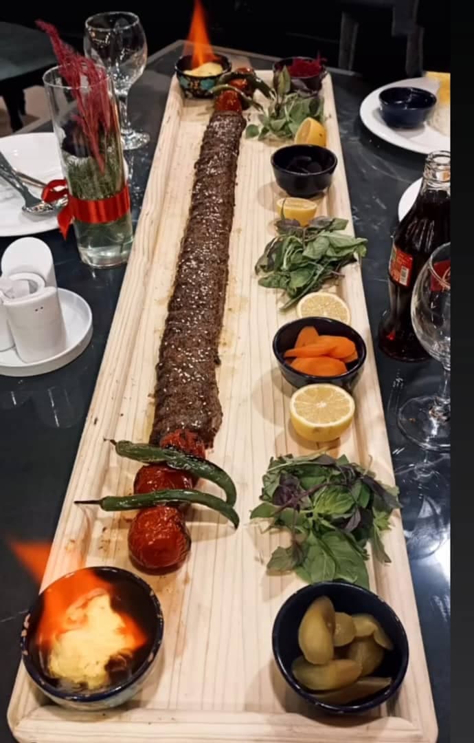 رستوران کشاورز در سبزوار