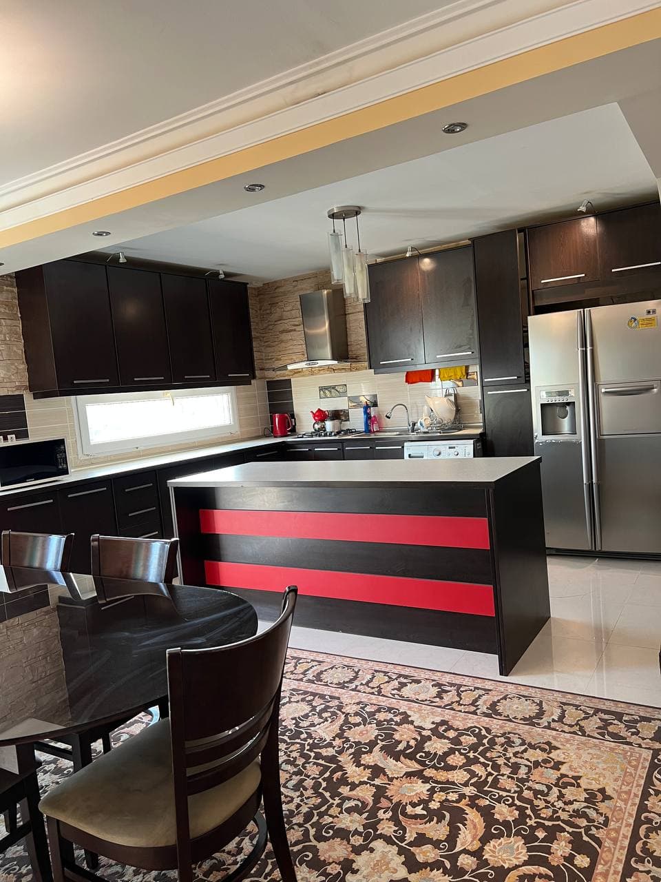 اجاره واحد ویلایی و آپارتمانی بمدیریت خانم دقیق در شهرک صدف کیش