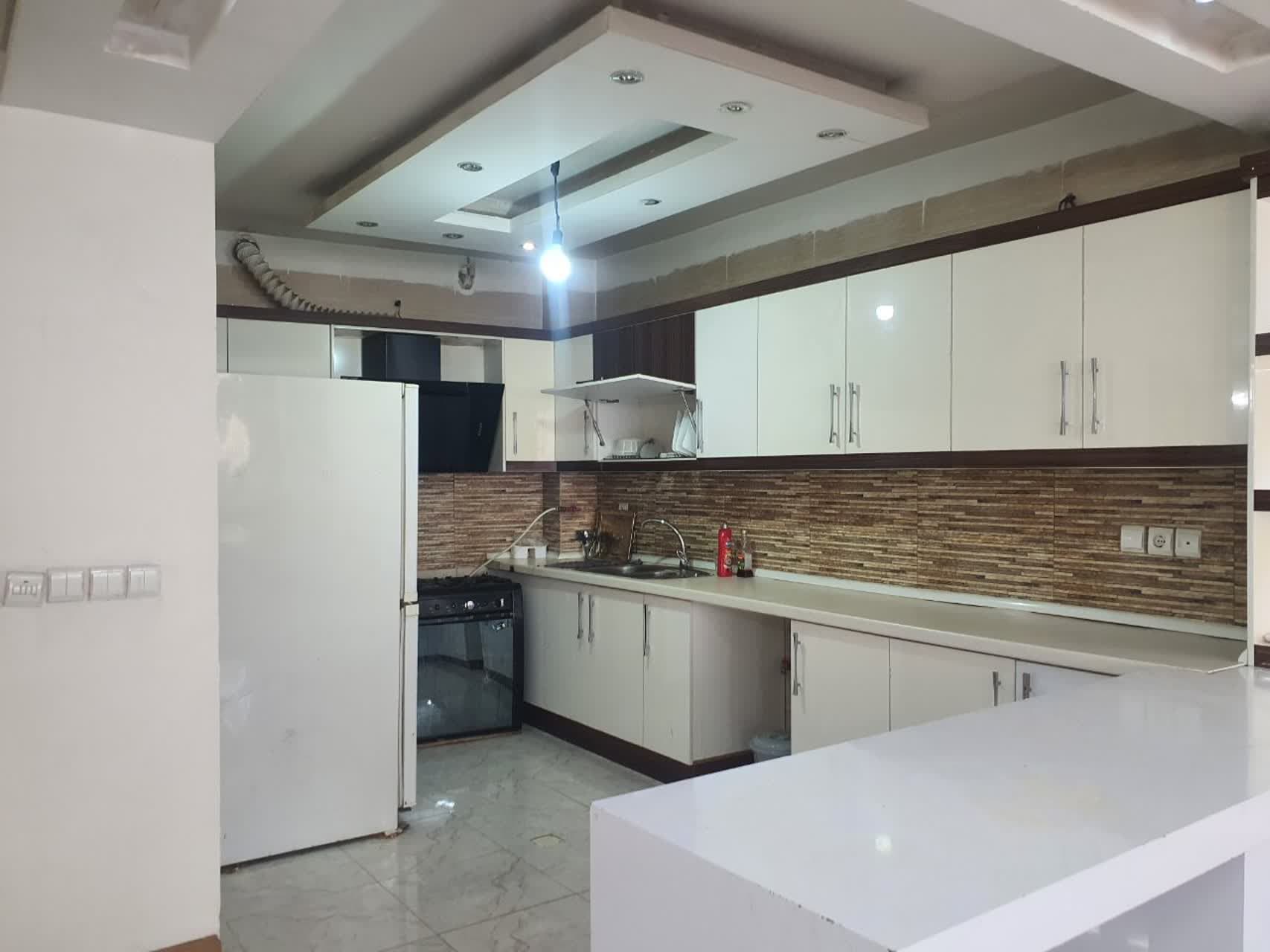 اجاره سوئیت منزل مبله روزانه جناح شقق فندقية يومية در خیابان ولیعصر اصفهان