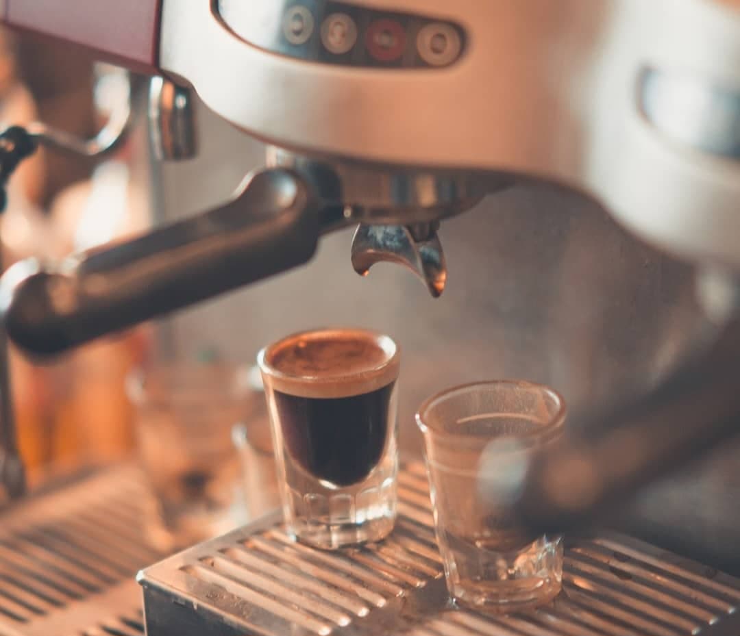 فروش عمده قهوه و شکلات دیلو در شیراز