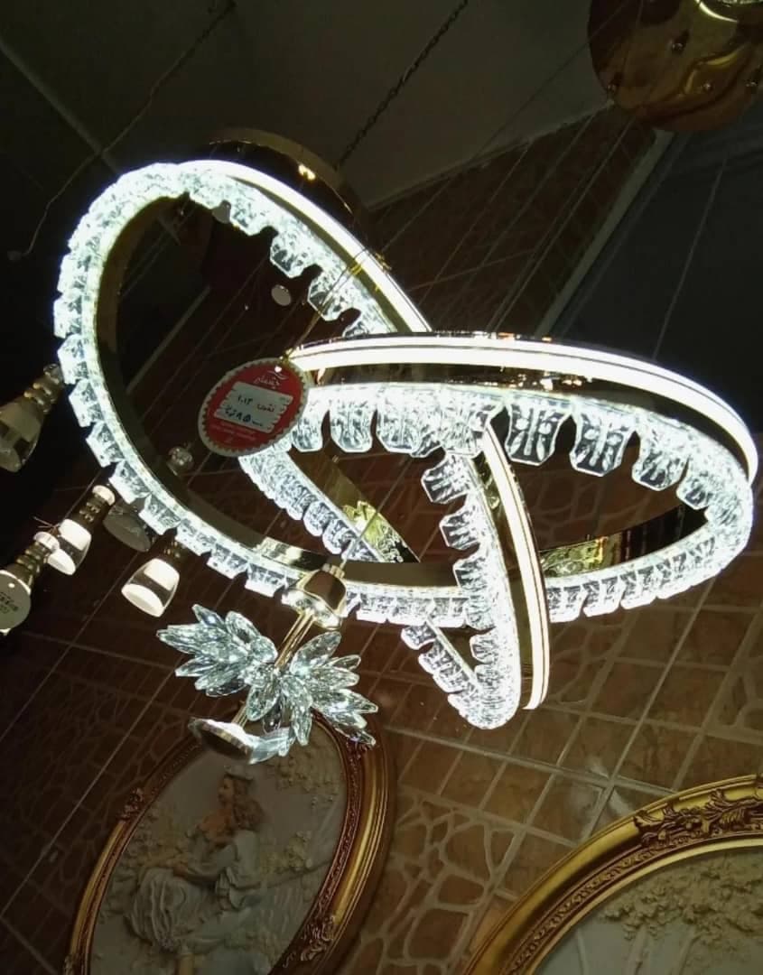 فروشگاه لوستر و کریستال آقای چشمگیر در خوی