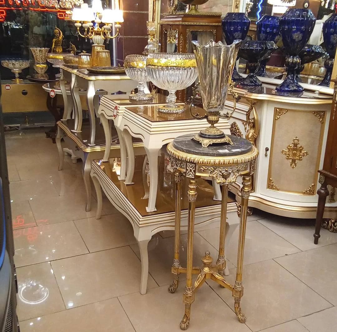 فروشگاه لوستر و کریستال آقای چشمگیر در خوی