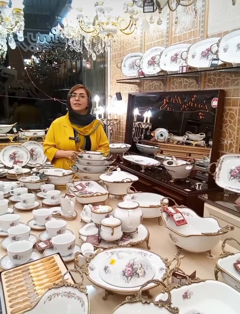 فروشگاه لوستر و کریستال آقای چشمگیر در خوی