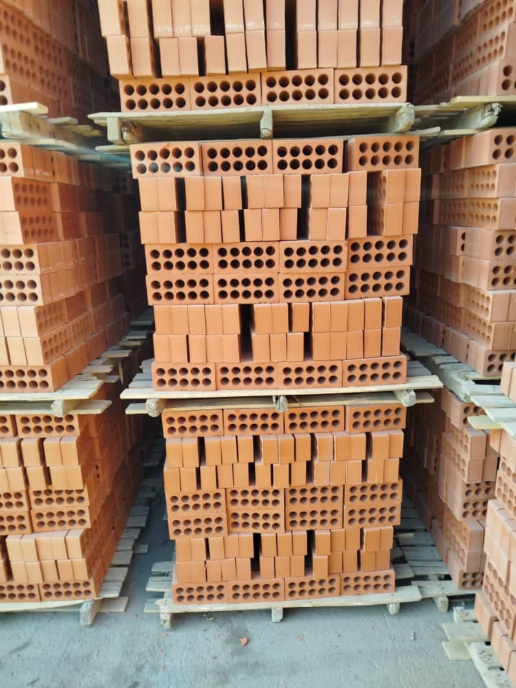 عاملیت فروش آجر سفال و آجر نما نسوز کامرانی در اصفهان