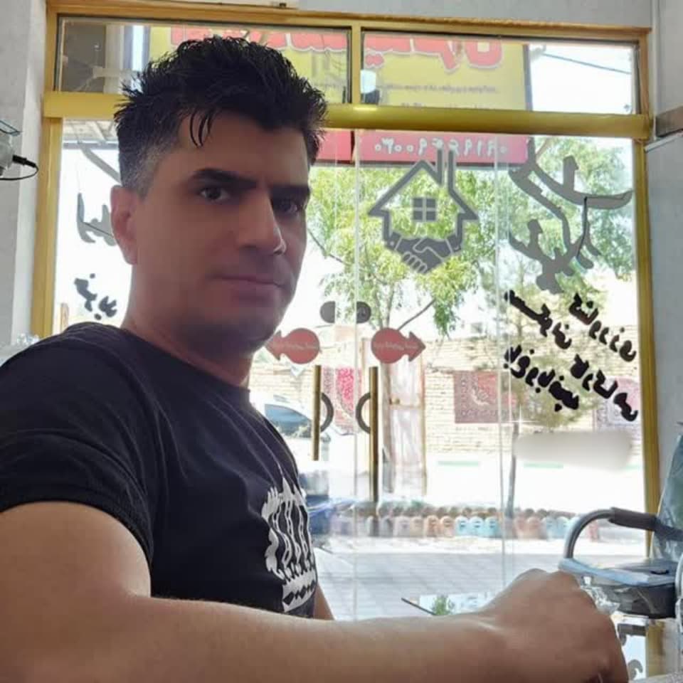 املاک سفیدگران در روستای لنگرود قم