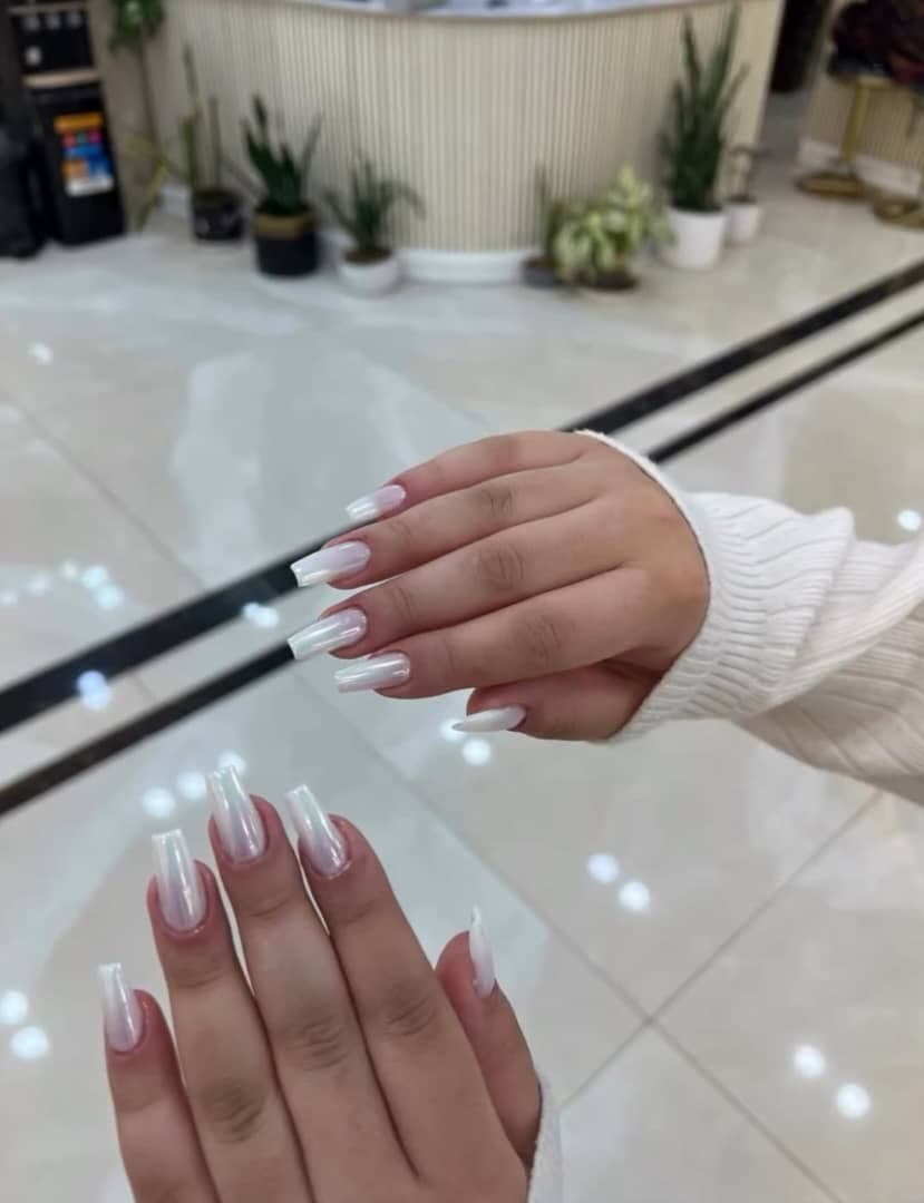 آموزشگاه تخصصی کاشت ناخن میترا پورمهدی در سیرجان