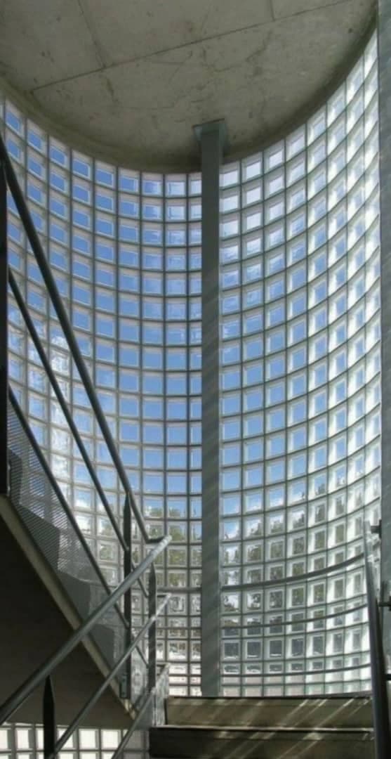 نمایندگی فروش بلوک شیشه ای سفید و رنگی بهار در تبریز