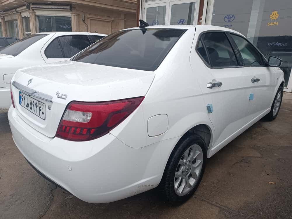 اتوگالری احسان میرزایی در سر پل ذهاب