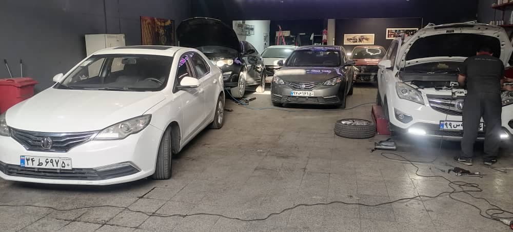 تعمیرات تخصصی خودرو دکتر ام جی صبوری در غرب تهران