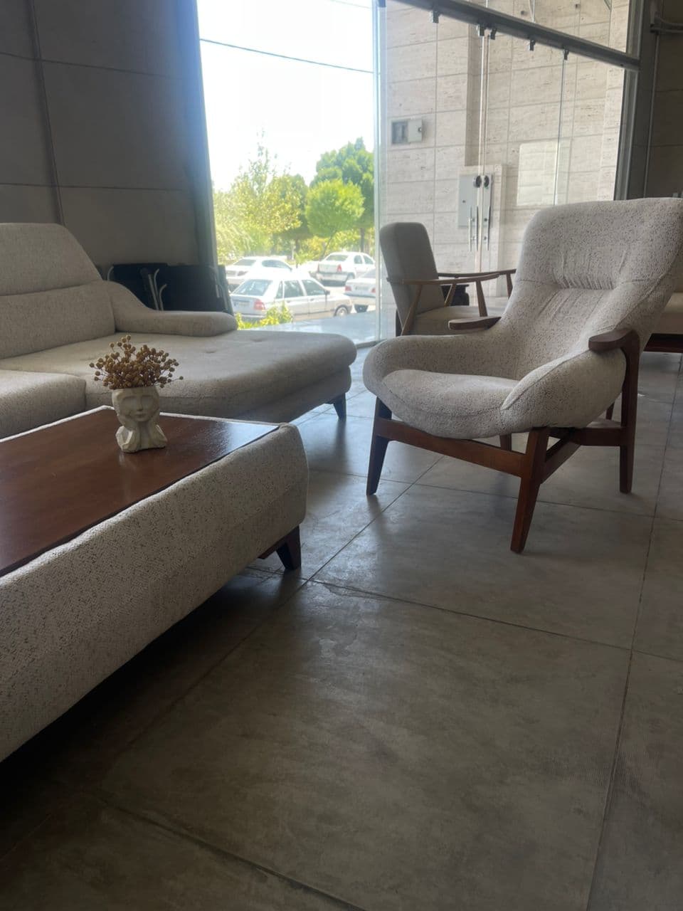 مبلمان دقت تهران رضایی در شیراز