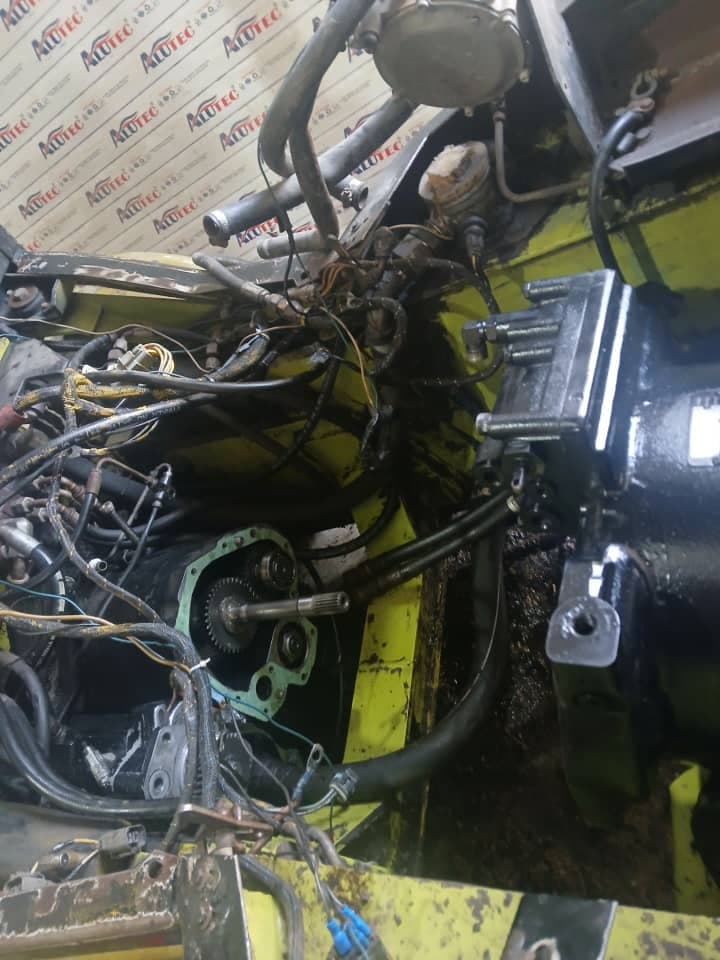 تعمیرات لیفتراک تویوتا و سپاهان CLARK شیرین سو در مشهد