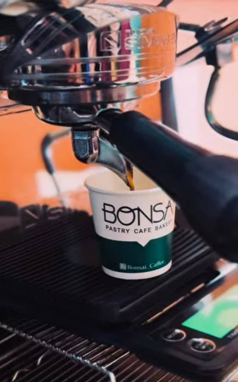 کافه شیرینی بنسای در اهواز