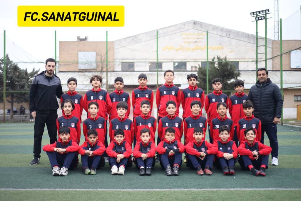 مدرسه فوتبال صنعت گیلان در رشت