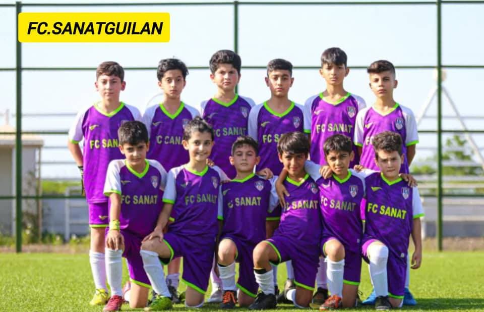 مدرسه فوتبال صنعت گیلان در رشت