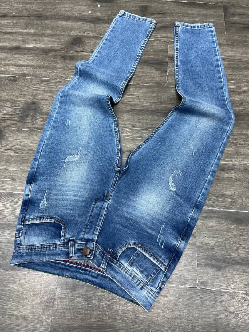 تولید و پخش پوشاک مرصاد جین در تهران