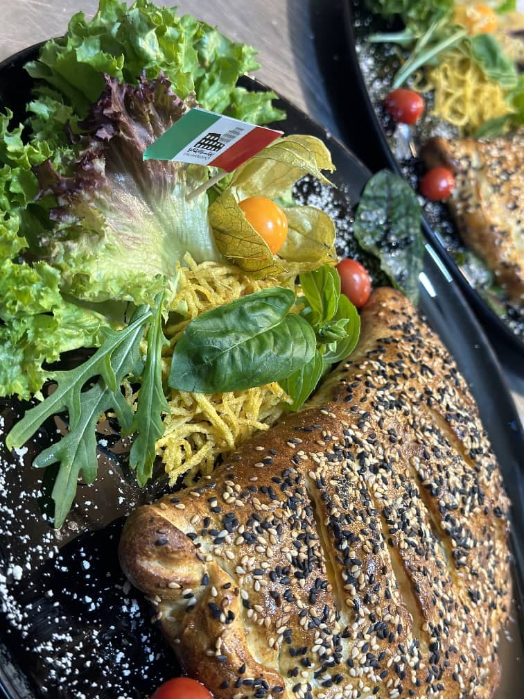 فست فود و پیتزا ایتالیا در تبریز