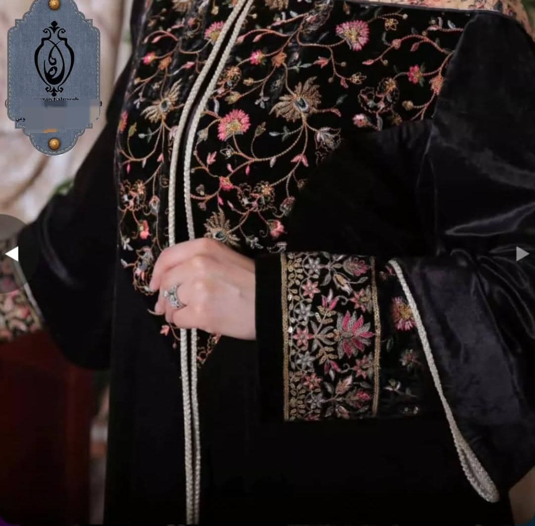مزون مانتو مجلسی و عبا بالواسه در مشهد