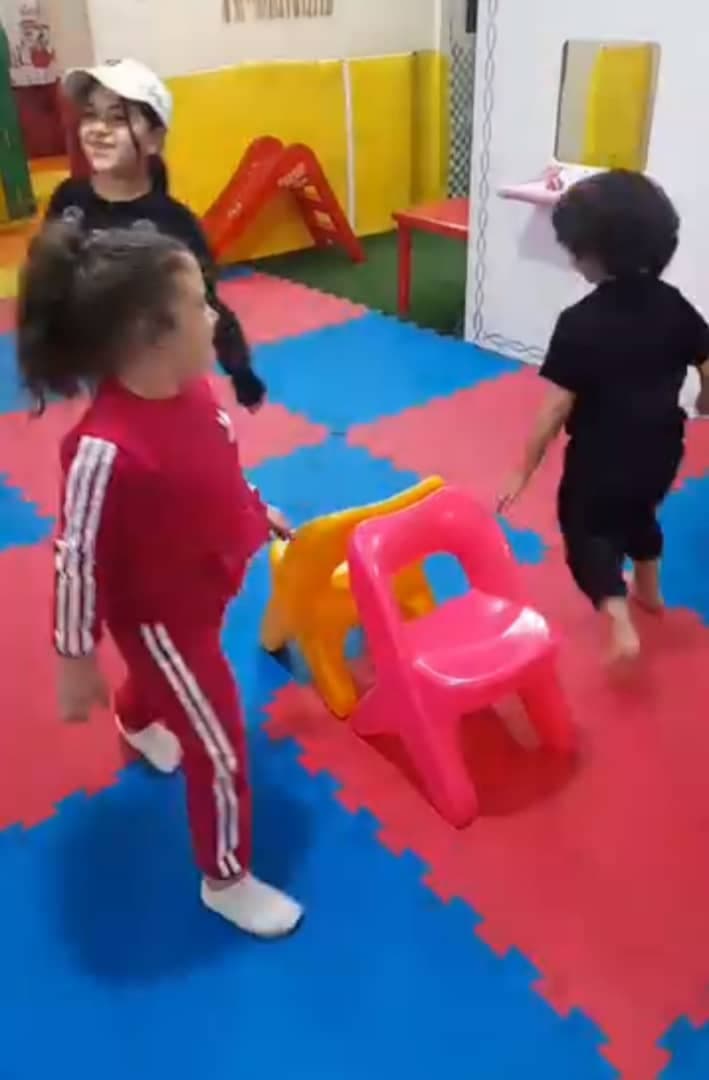 خانه بازی کلبه شکلاتی در رفسنجان