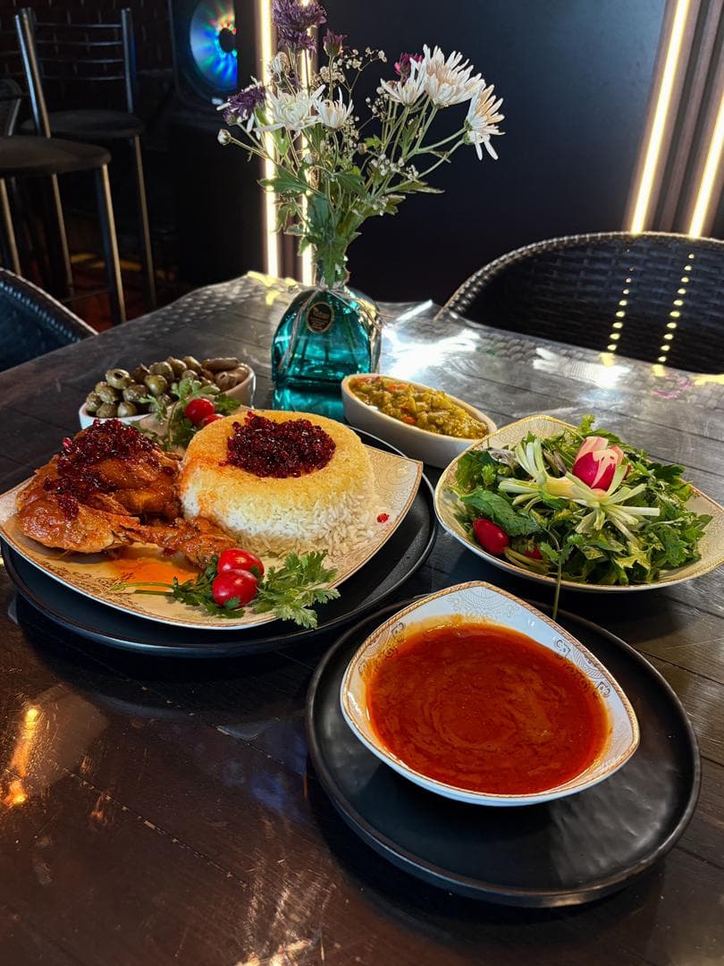 کافه رستوران گیلآوا در رشت