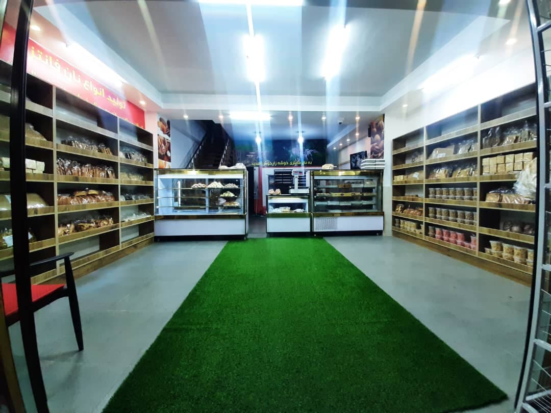 فروشگاه نان فانتزی خوشه زار در تنکابن