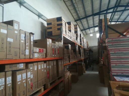 تعمیر و فروش رادیاتور خودروی سبک و سنگین رضا جنگجوی در تبریز