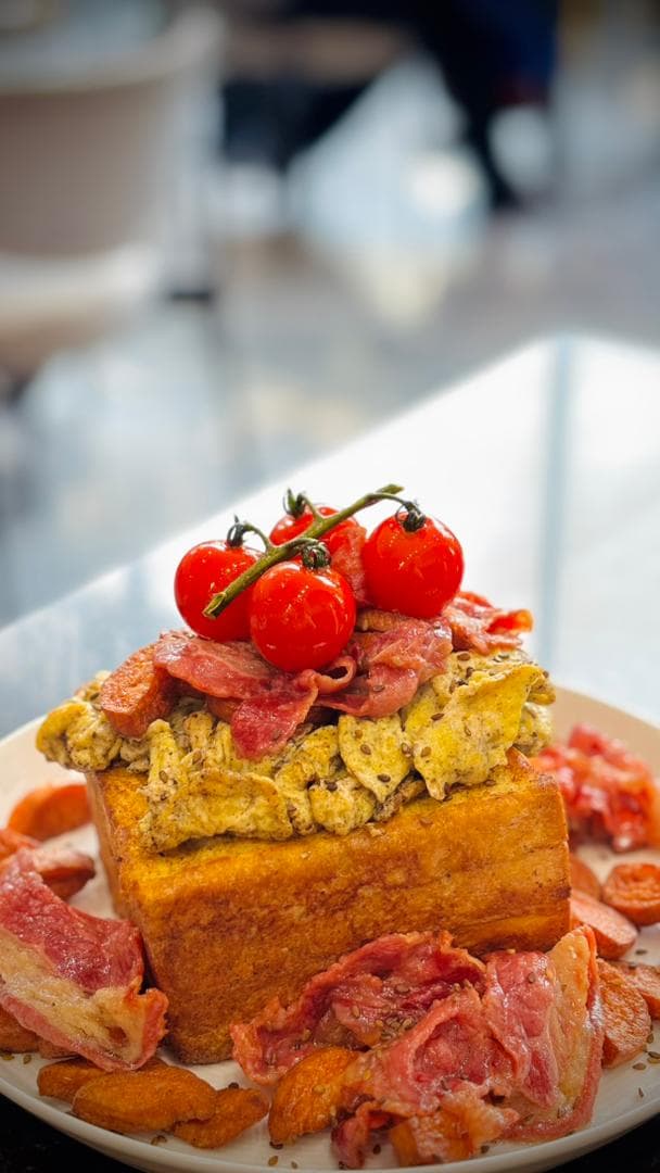 کافه نان سحر شعبه خواجه عبدالله انصاری در تهران