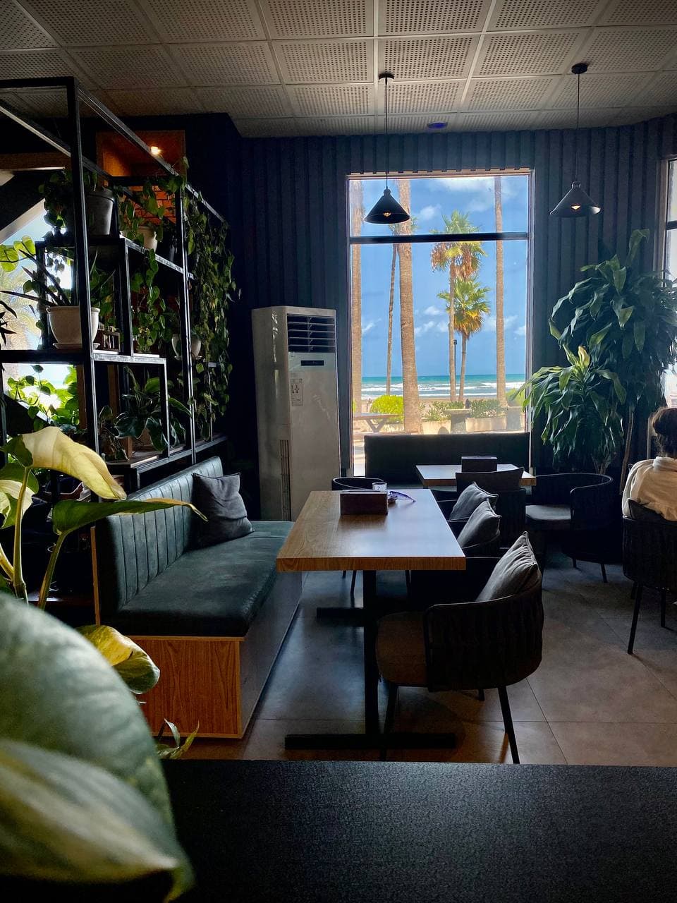 کافه آسترو خانه دریا شهرستان سرخرود